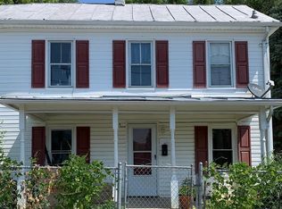 102 W Southwerk St, Winchester, VA 22601