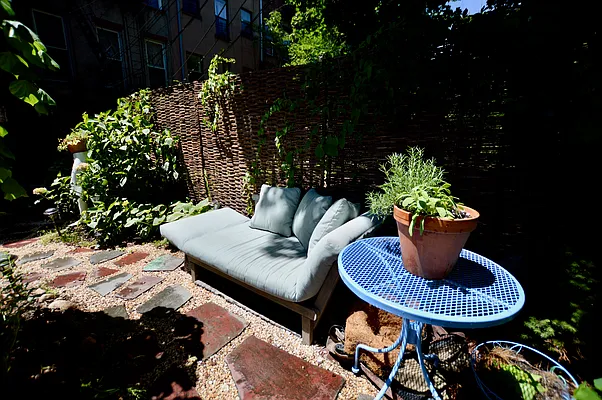 Rented by Owner | media 34