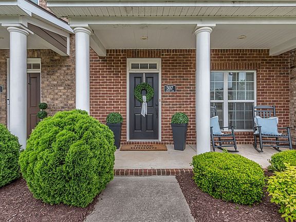 2nd image of 307 Oldbury Ln