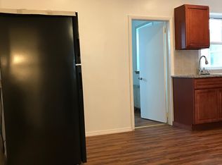 304 E Eleanor St #A, Philadelphia, PA 19120