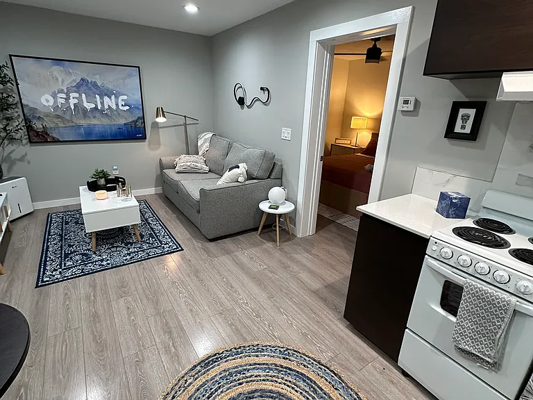 4306 N Branch Ave #1 — Photo 13