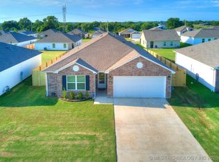 23285 E 114th St S, Broken Arrow, OK 74014