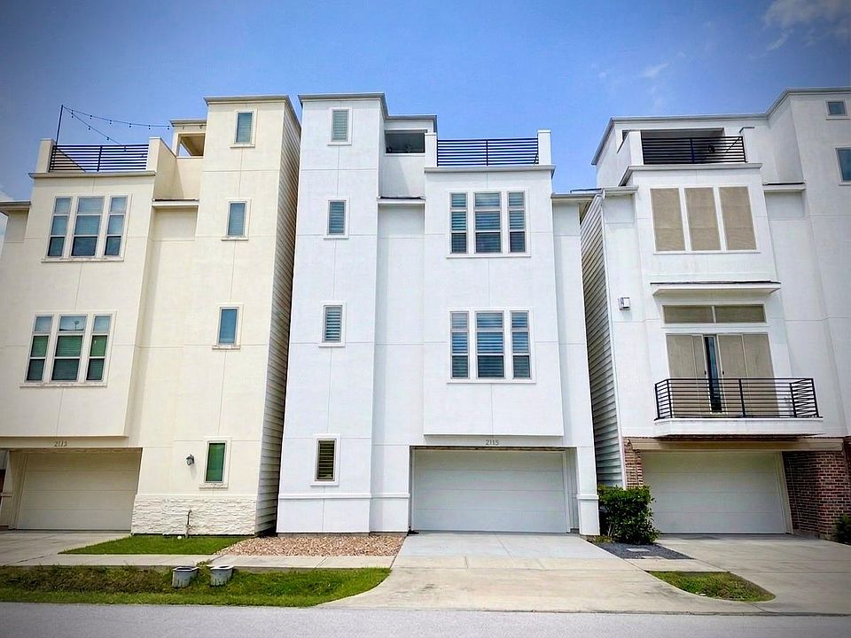 1st image of 2115 Detering St