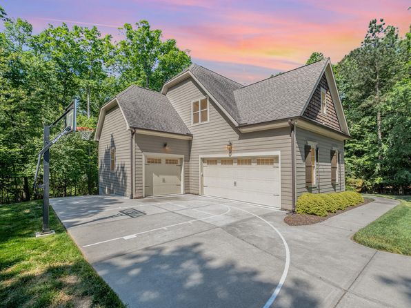 304 Villa Dr, Durham, NC 27712