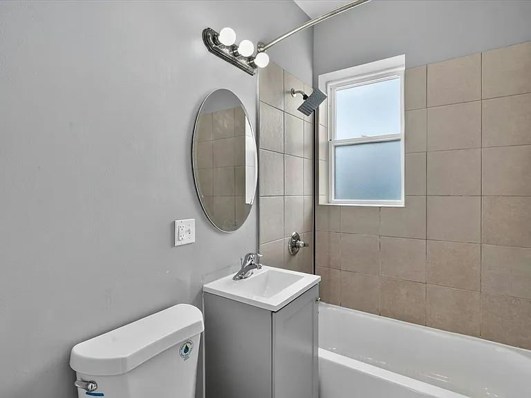 1854 S Central Park Ave #1852-3E — Photo 37