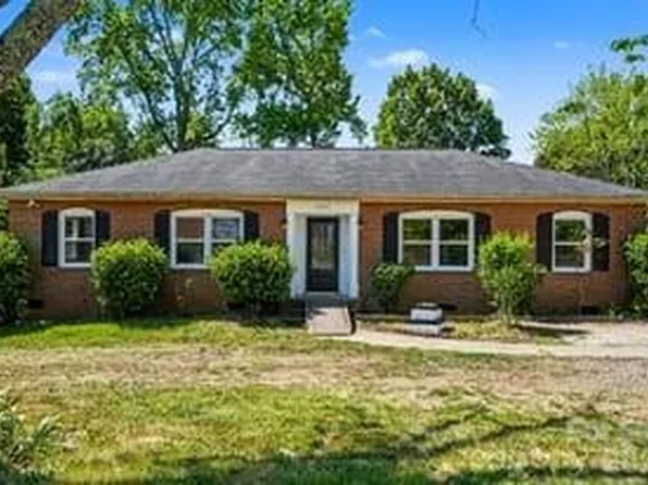 7040 Idlewild Rd, Charlotte, NC 28212