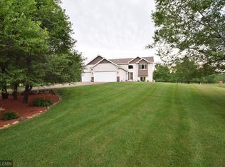 21735 Goldenrod St NW, Oak Grove, MN 55011