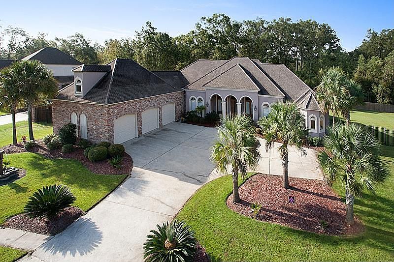 1st image of 354 Chateau Jon