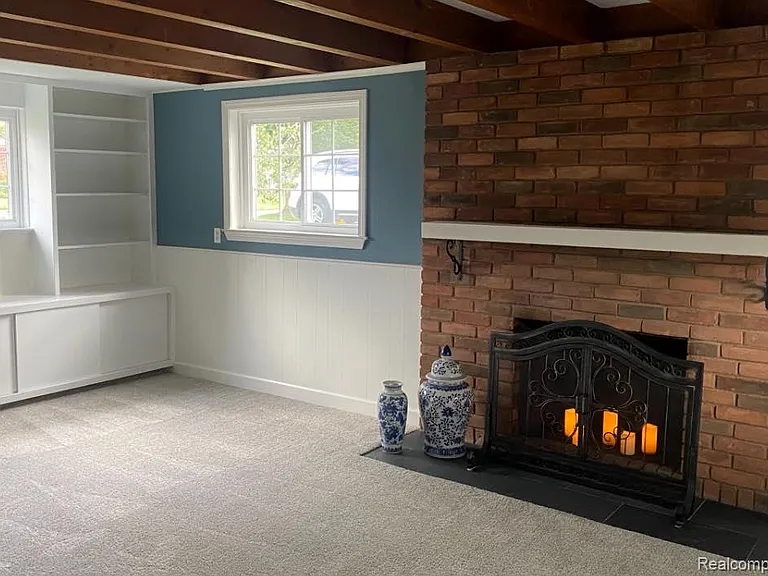 37947 Howell St — Photo 13