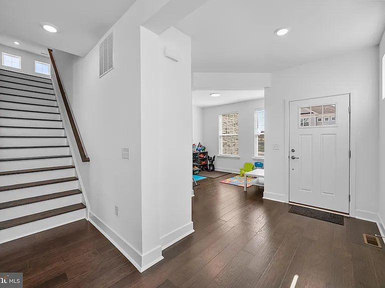 4 William Boyer Dr — Photo 30