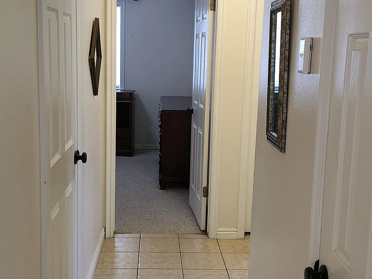 947 N University Ave #10 — Photo 6