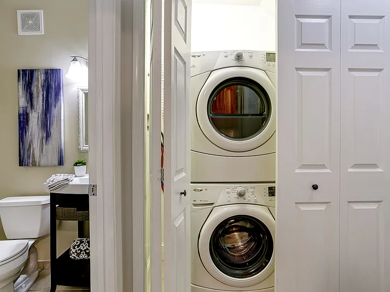 Washer / Dryer