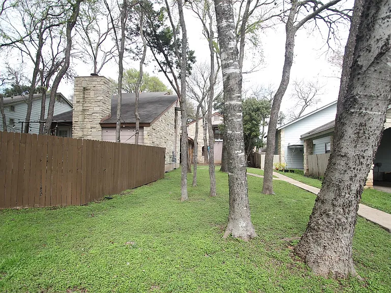 1712 Cinnamon Path #A — Photo 25