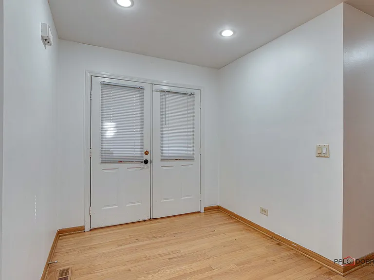 920 Lee Ct — Photo 5