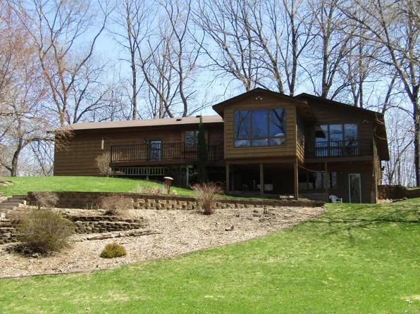 10800 Riverbend Ln NW, Oronoco, MN 55960