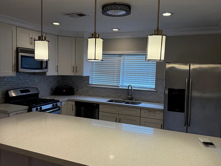6310 Belarbor St — Photo 38