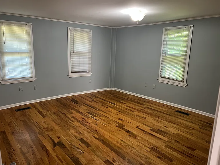 1449 Waterbury Rd #1 — Photo 3