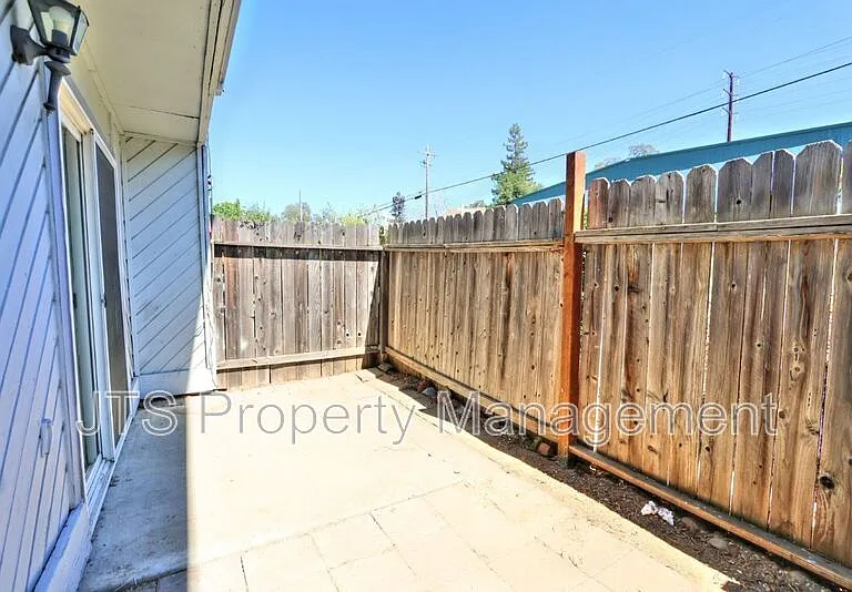 2515 Merrychase Dr #S — Photo 12