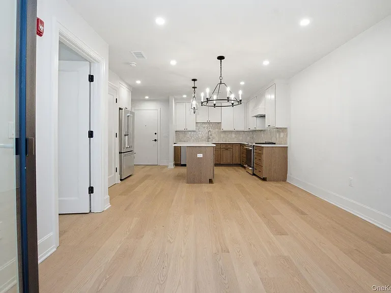 25 S Riverside Ave #107 — Photo 11