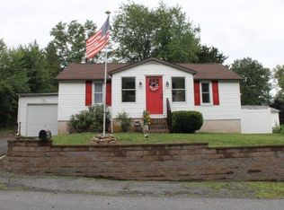 7512 Steinsburg Rd, Coopersburg, PA 18036