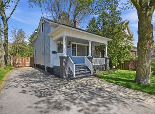 279 Park St W, Hamilton, ON L9H1Y6