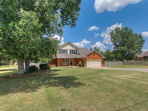 3rd image of 13533 La Cresta Dr