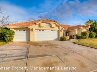 150 N Crest Line Dr, Saint George, UT 84790