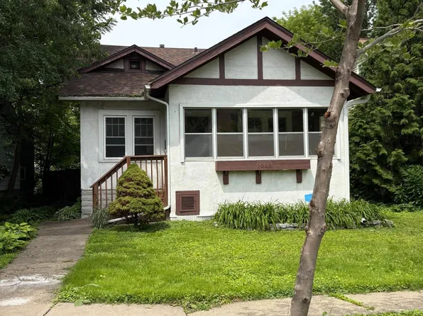 1089 24th Ave SE, Minneapolis, MN 55414