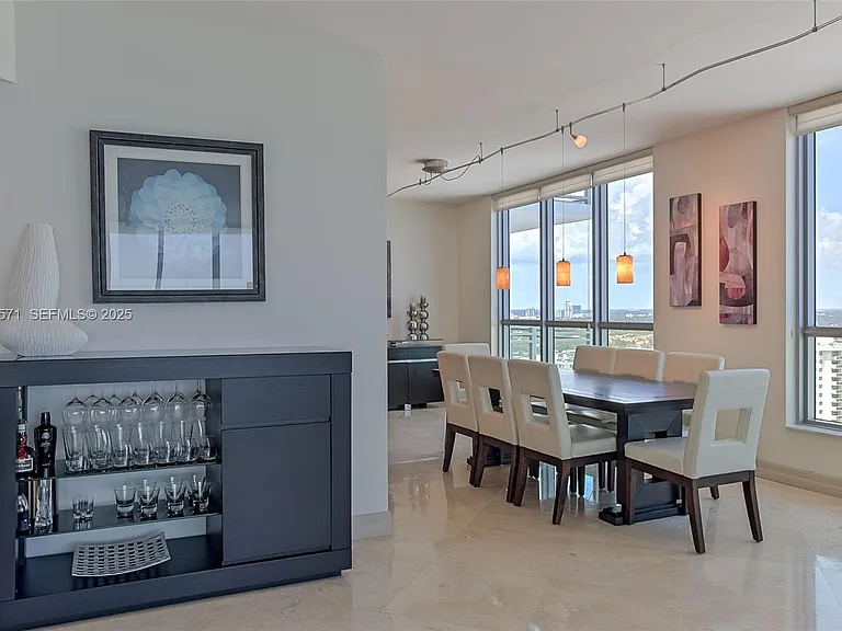 3535 S Ocean Dr #2102 — Photo 15