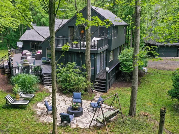 13986 Prairie Rd, Three Oaks, MI 49128