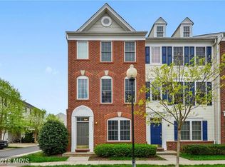 42873 Pamplin Ter, Chantilly, VA 20152