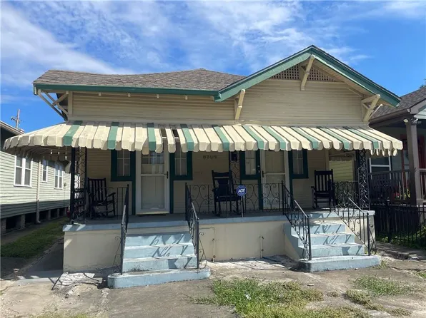 8709 Pritchard Pl, New Orleans, LA 70118