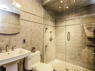 Sold by Avenue Sotheby's International Realty