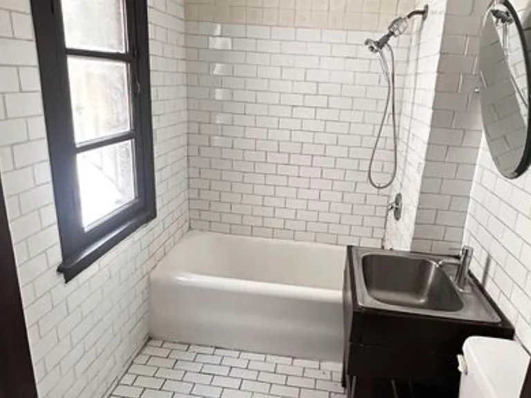 156 N Kenmore Ave #156 — Photo 13
