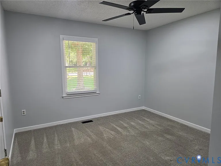 2937 Forest Hills Rd — Photo 9