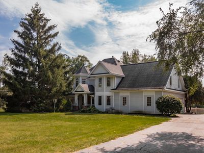 6107 Coachlight Rd, Crystal Lake, IL, 60012