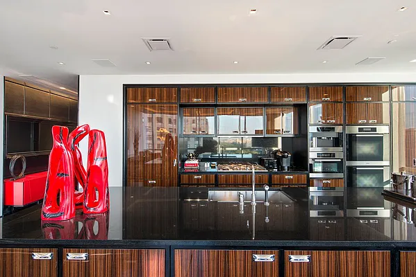 Sold by Nest Seekers International | media 46