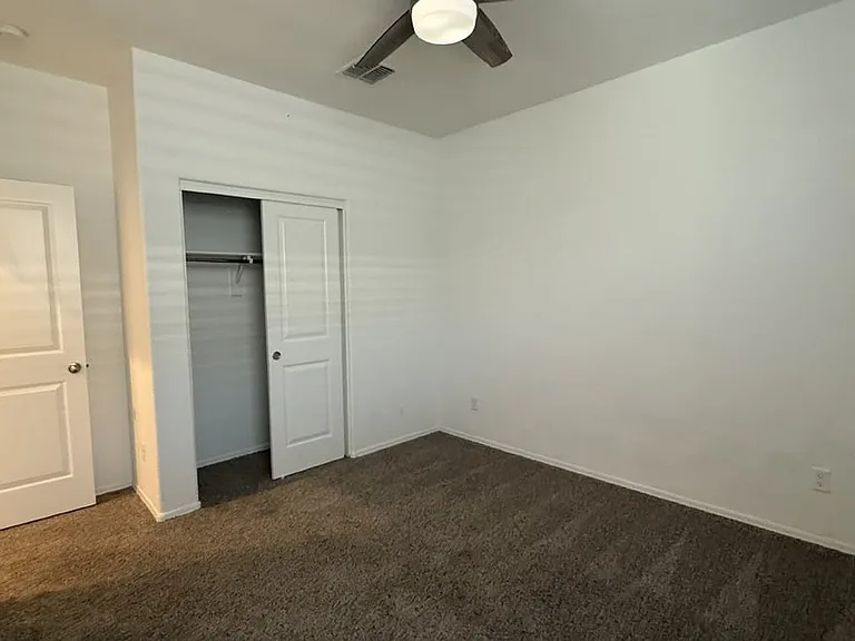 1137 W Chimes Tower Dr — Photo 62