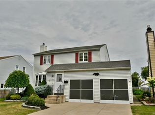 18 Steven Dr, Buffalo, NY 14227