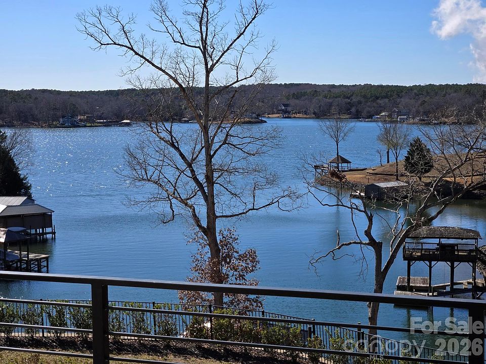 1st image of 18304 Rosapenny Rd