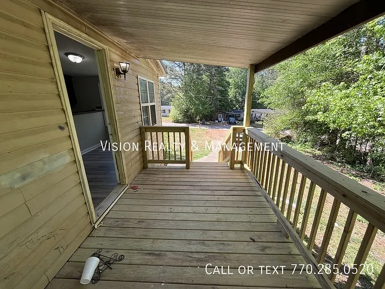 137 Park West Ct — Photo 40