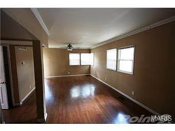 230 Monica Dr photo 1