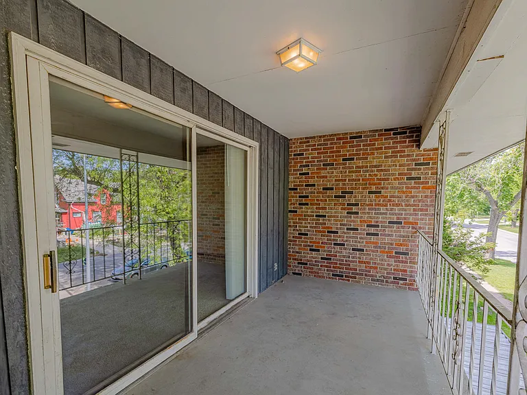 1315 S 16th St #6 — Photo 22