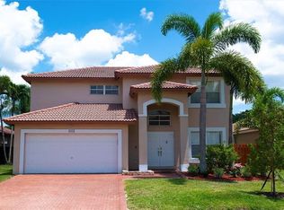 6125 NW 40th St, Pompano Beach, FL 33067