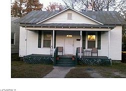 1st image of 113 Spring St