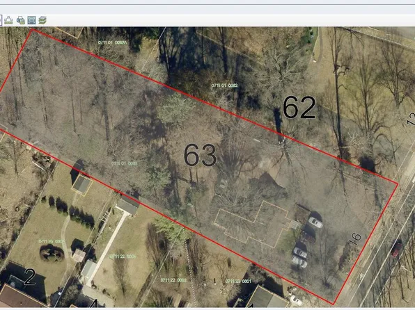 4616 Ravensworth Rd, Annandale, VA 22003