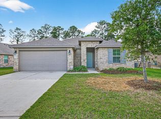 2350 Strong Horse Dr, Conroe, TX 77301