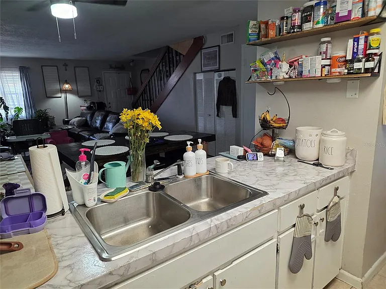 4823 W McElroy Ave #D211 — Photo 9