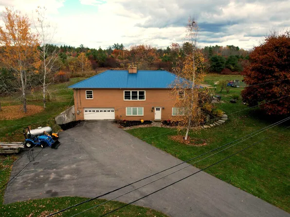 448 Hunnewell Avenue, Pittsfield, ME 04967