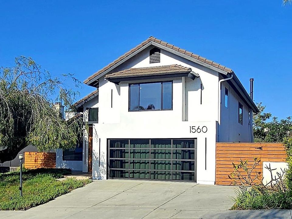 1st image of 1560 Hawk View Dr